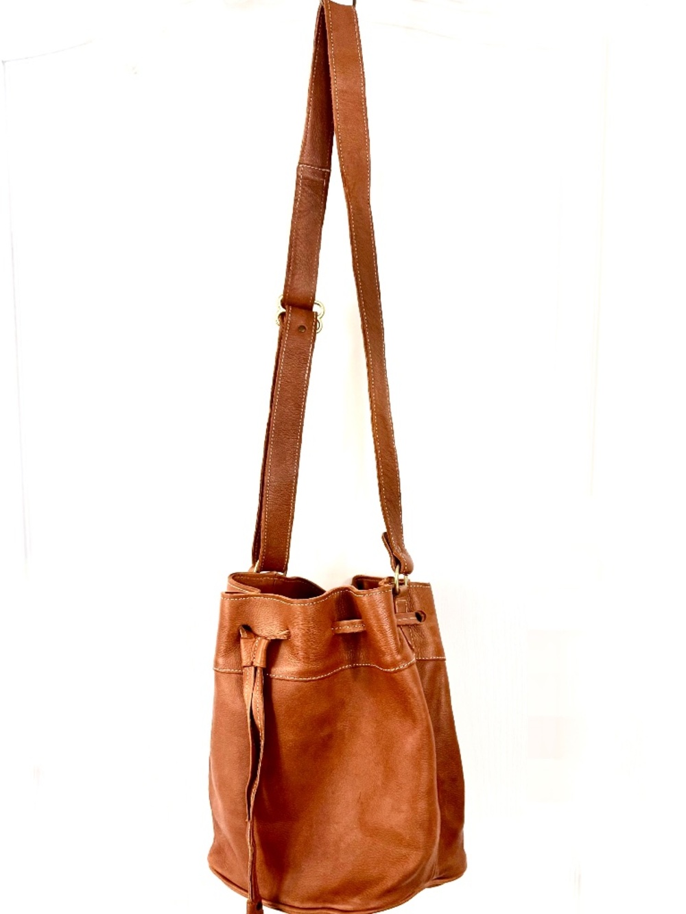 Tan 100% Leather Bucket Shoulder or Crossbody Bag by Sseko, Brass hardware